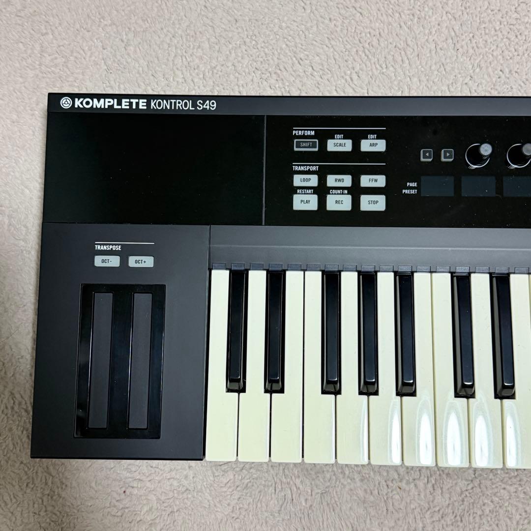 DTM・DAW Komplete Kontrol S49 MK1