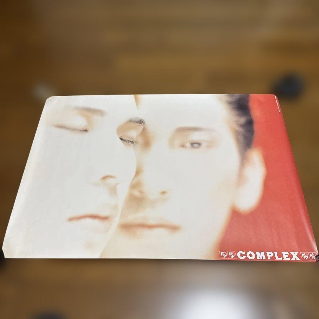 COMPLEX ポスター