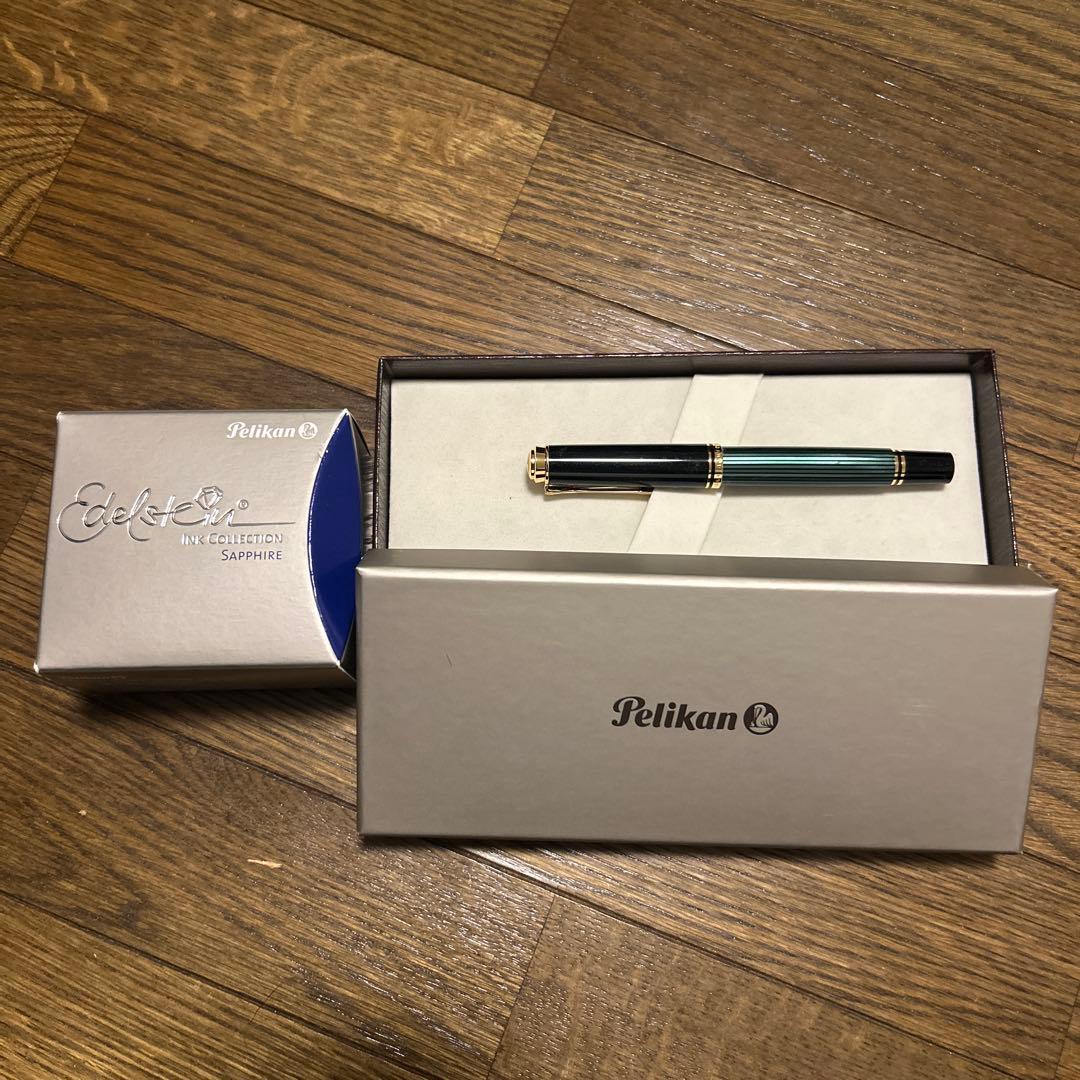 ペリカンスーベレーンＭ４００万年筆グリーンストライプ　細字　吸入式　インクセット