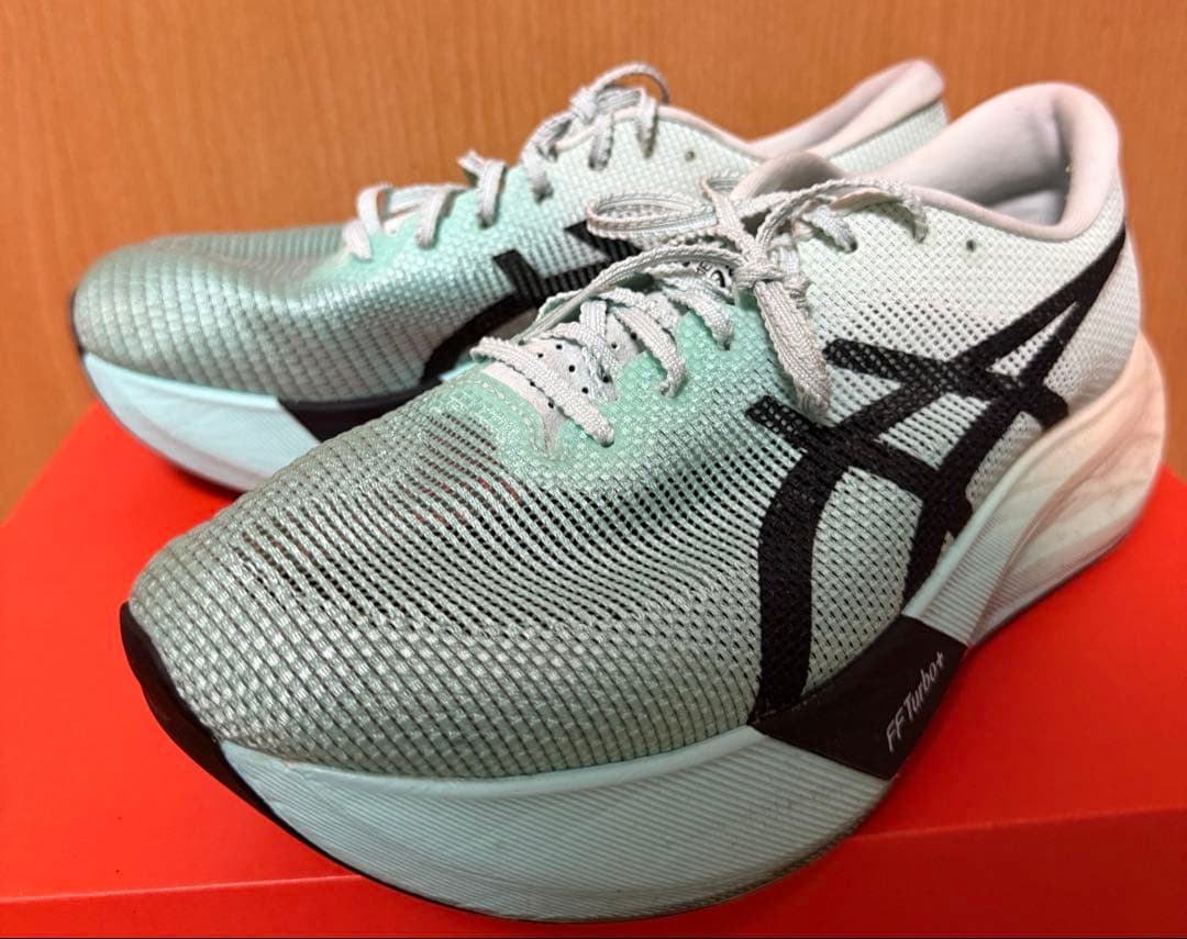 asics メタスピードエッジパリ