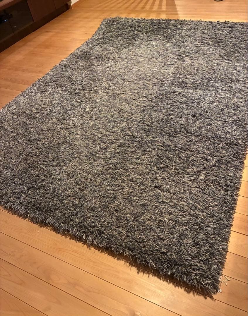 シャギーラグ 200×300 グレー 絨毯 9万円で購入 マンハッタン