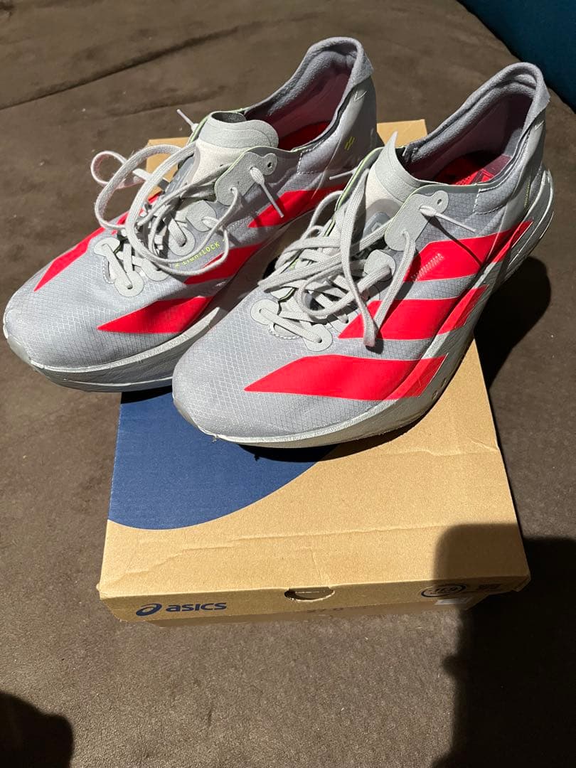 アディゼロアディオスプロ4