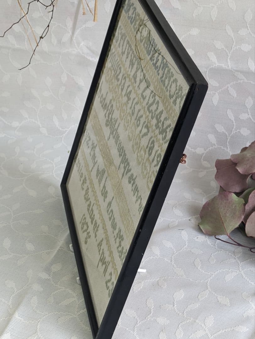 イギリス アンティーク 19世紀 1875年 刺繍サンプラー ヴィンテージ刺繍