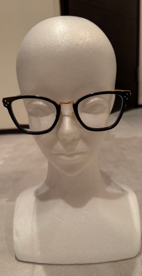 CELINEキャットアイスタイル メガネ(度あり)