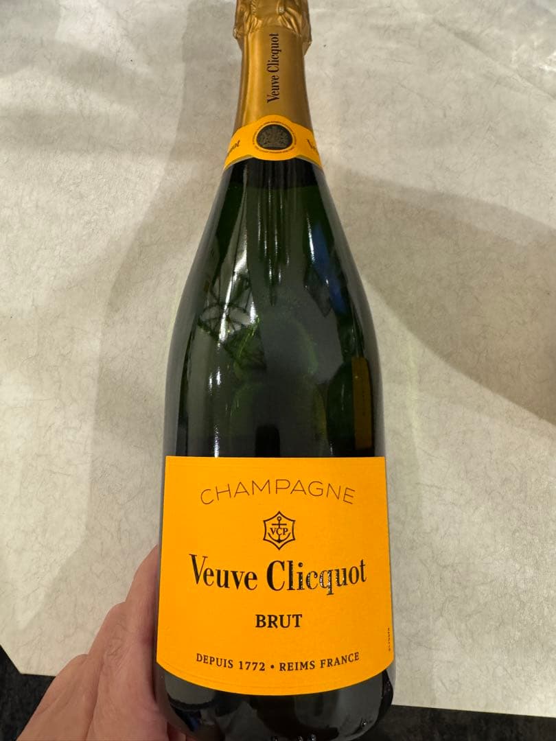 ヴーヴクリコ　イエロー　750cc セラー管理