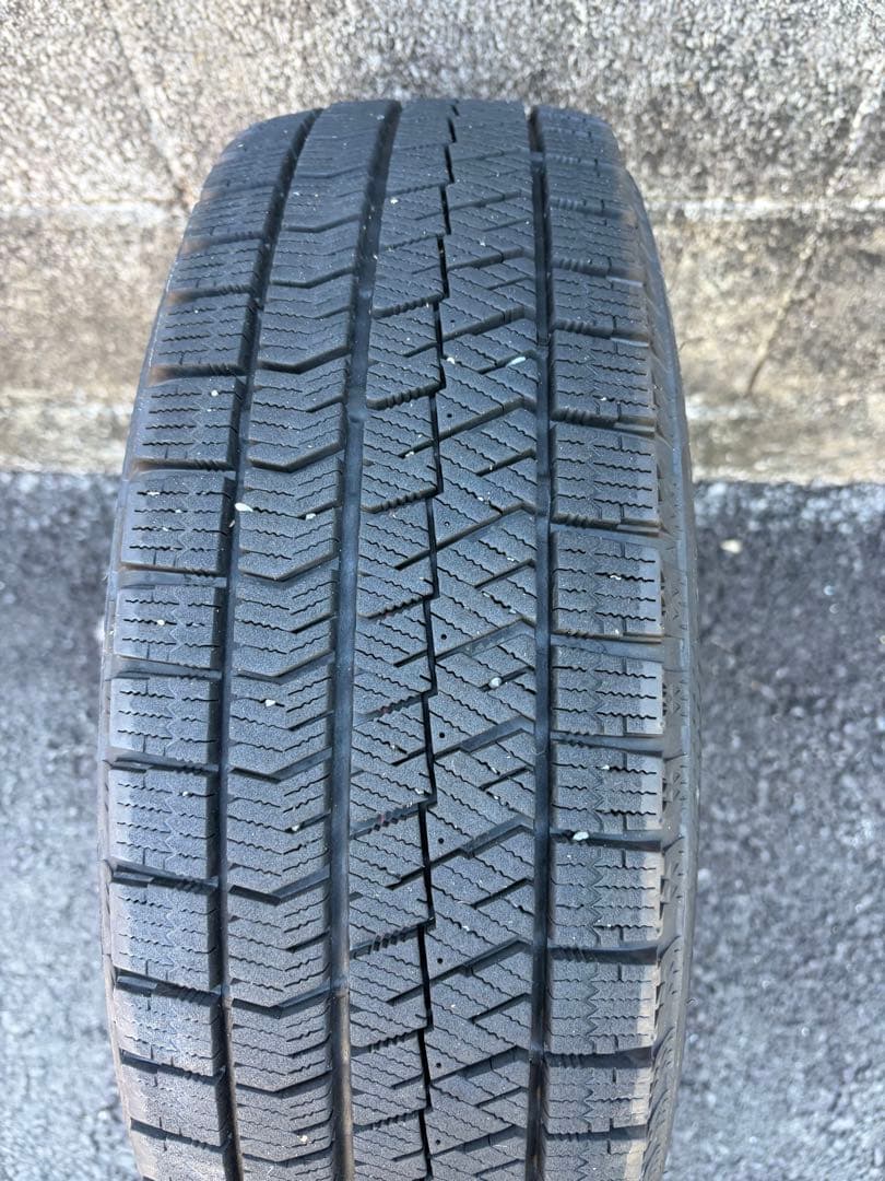 【ＪＵＮ喜】175/65R14 VRX2 スタッドレスタイヤVRX2 ①
