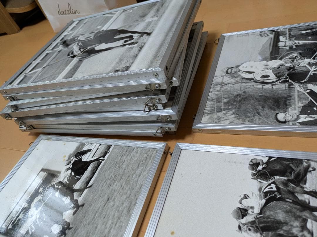 フレーム入り昭和の競馬の貴重な写真