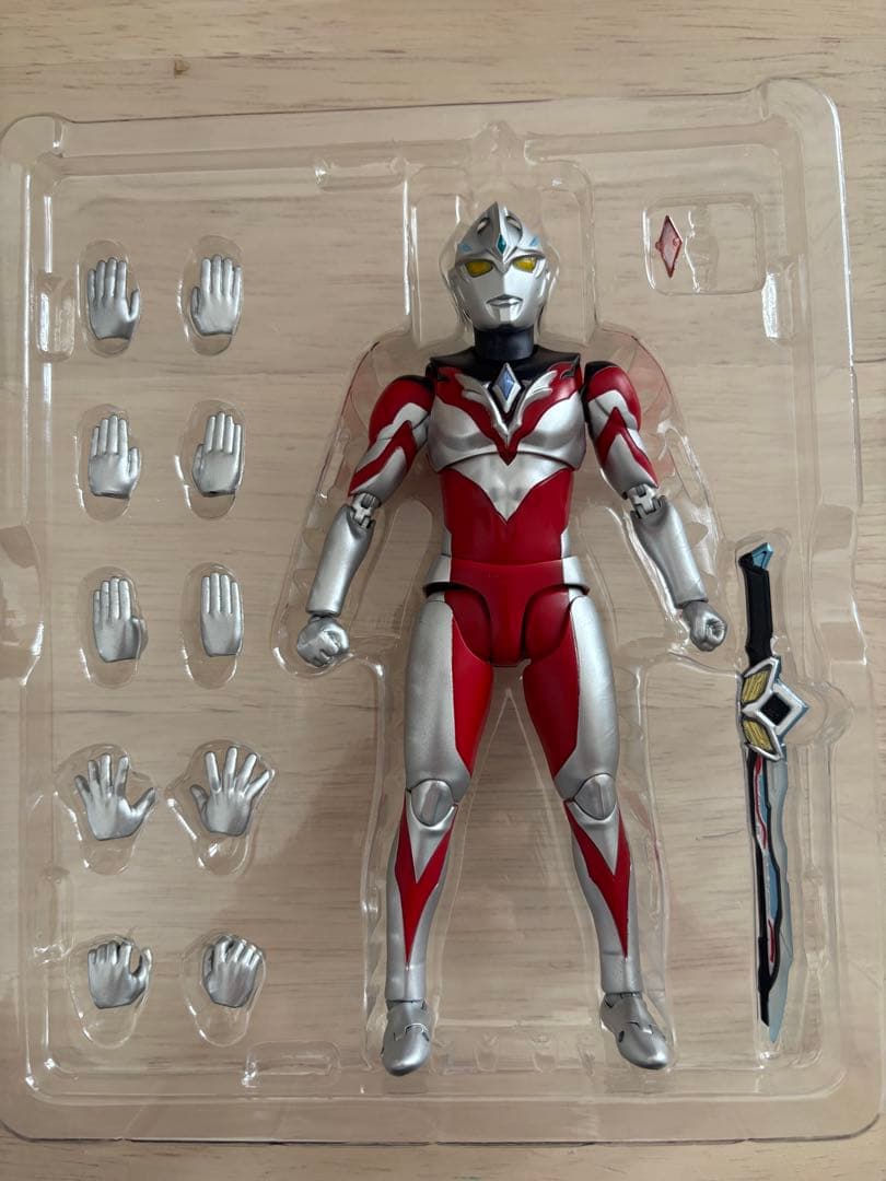 専用出品　S.H.Figuarts アーク、ギルアーク、アーマー類まとめ