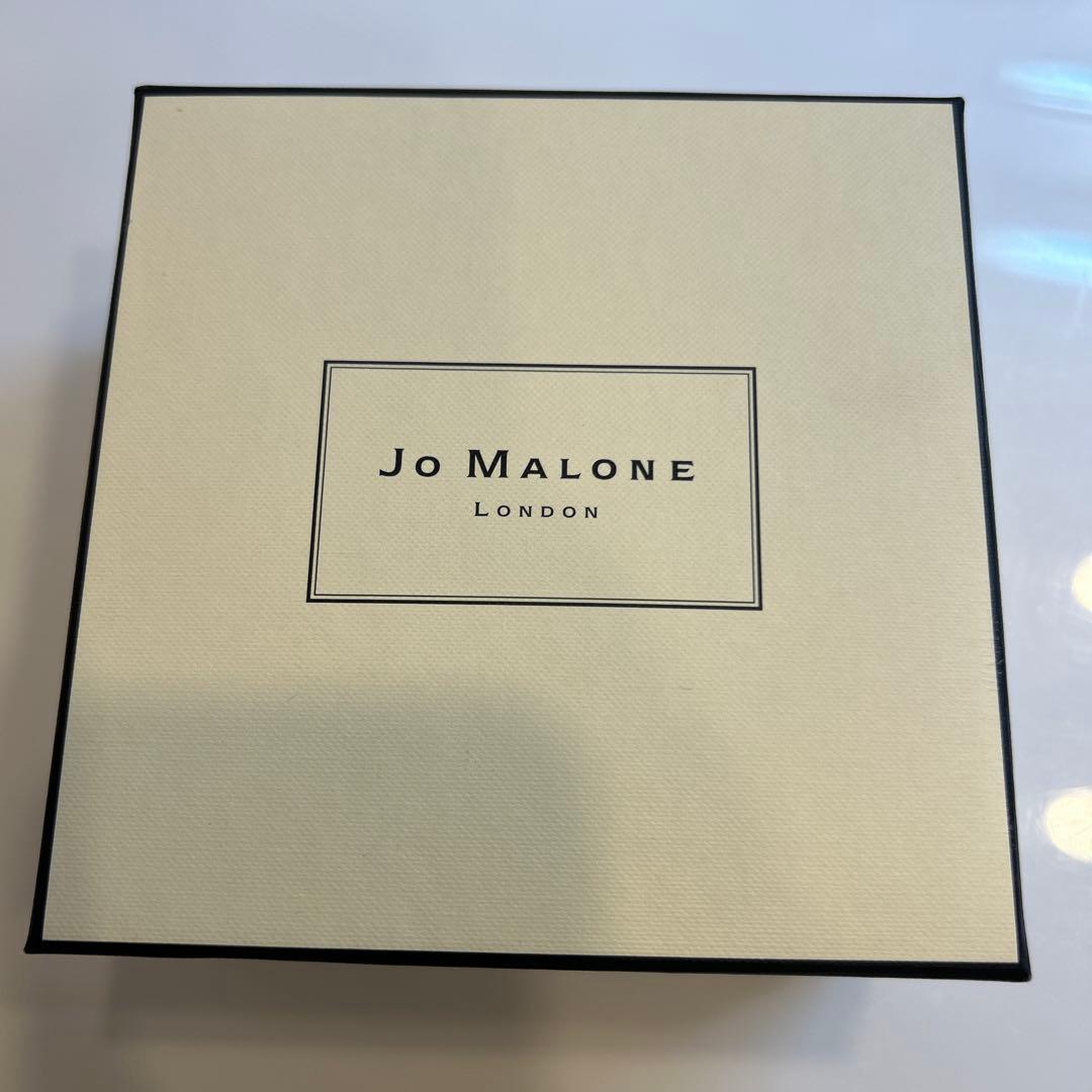 JO MALONE ENGLISH PEAR & FREESIA ボディクリーム