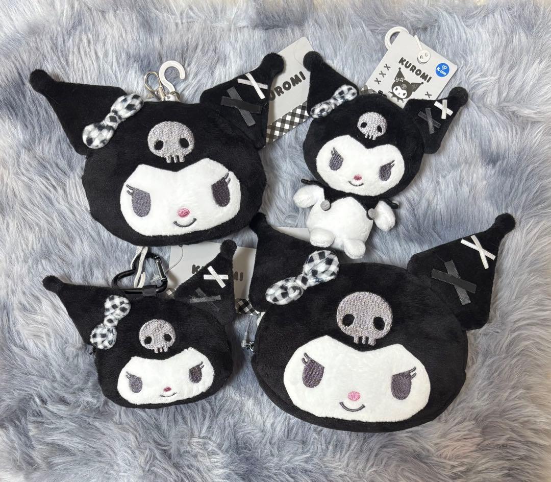 クロミ　パスケース　ポーチ　マスコット