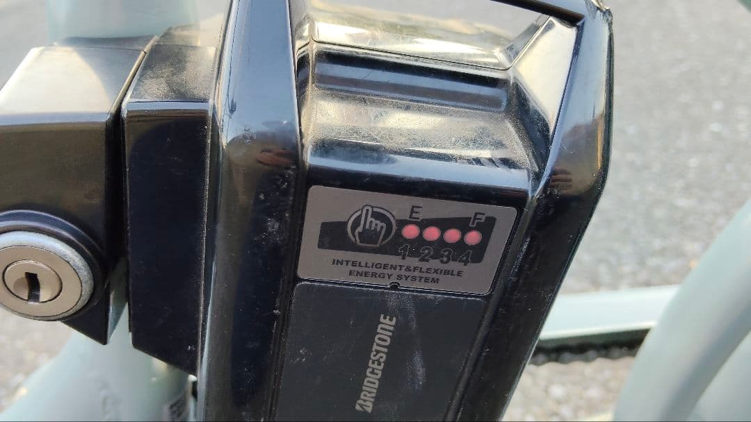 電動アシスト自転車✱ブリジストン•ビッケ2✱送料込みの値段ではありません。