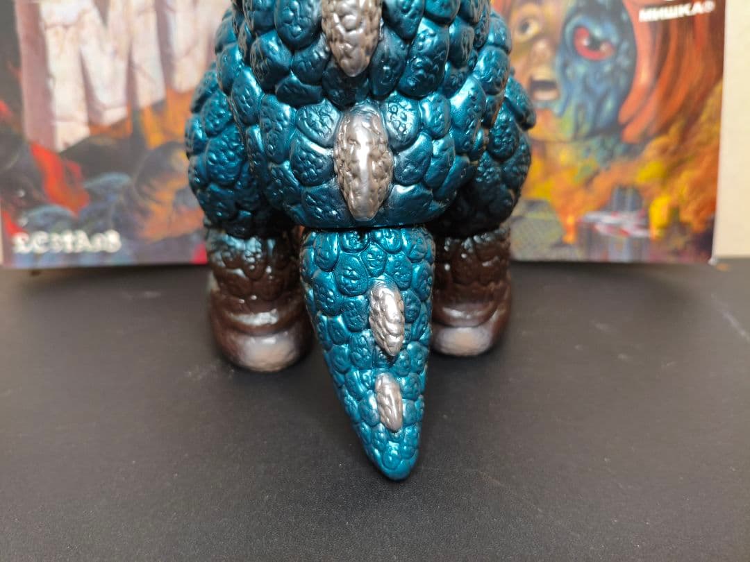 特撮 MISHKA/BADTEETHCOMICS LESTANG NICOLAS