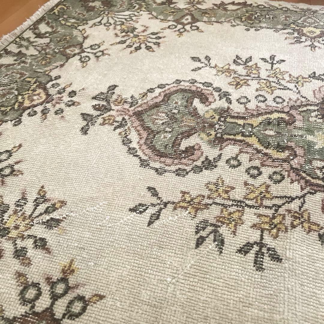 115×206 モスグリーン×クリーム　メダリオン　トルコヴィンテージラグ