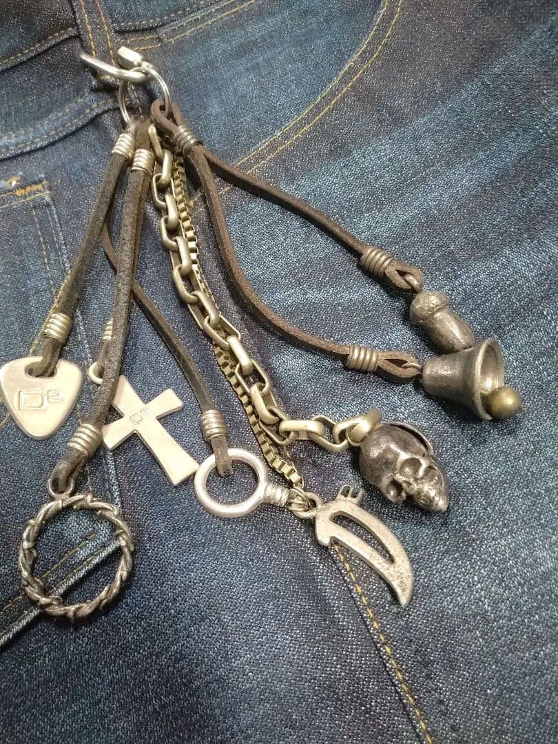 DSQUARED2レザー＆チャーム