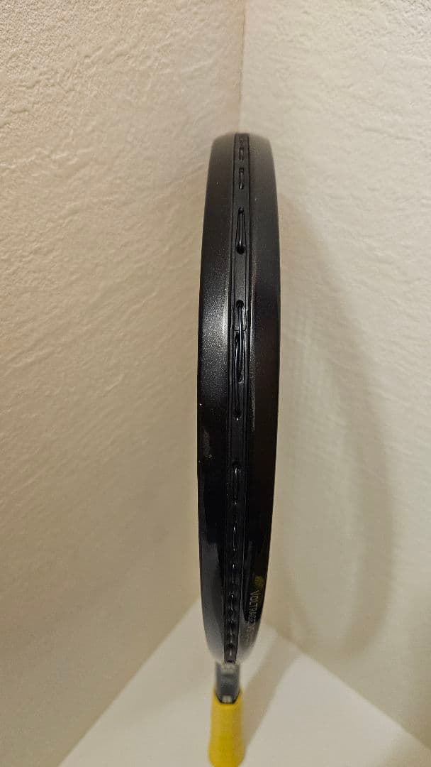 美品　YONEX ヨネックス ボルトレイジ7vs プレミアムカスタム