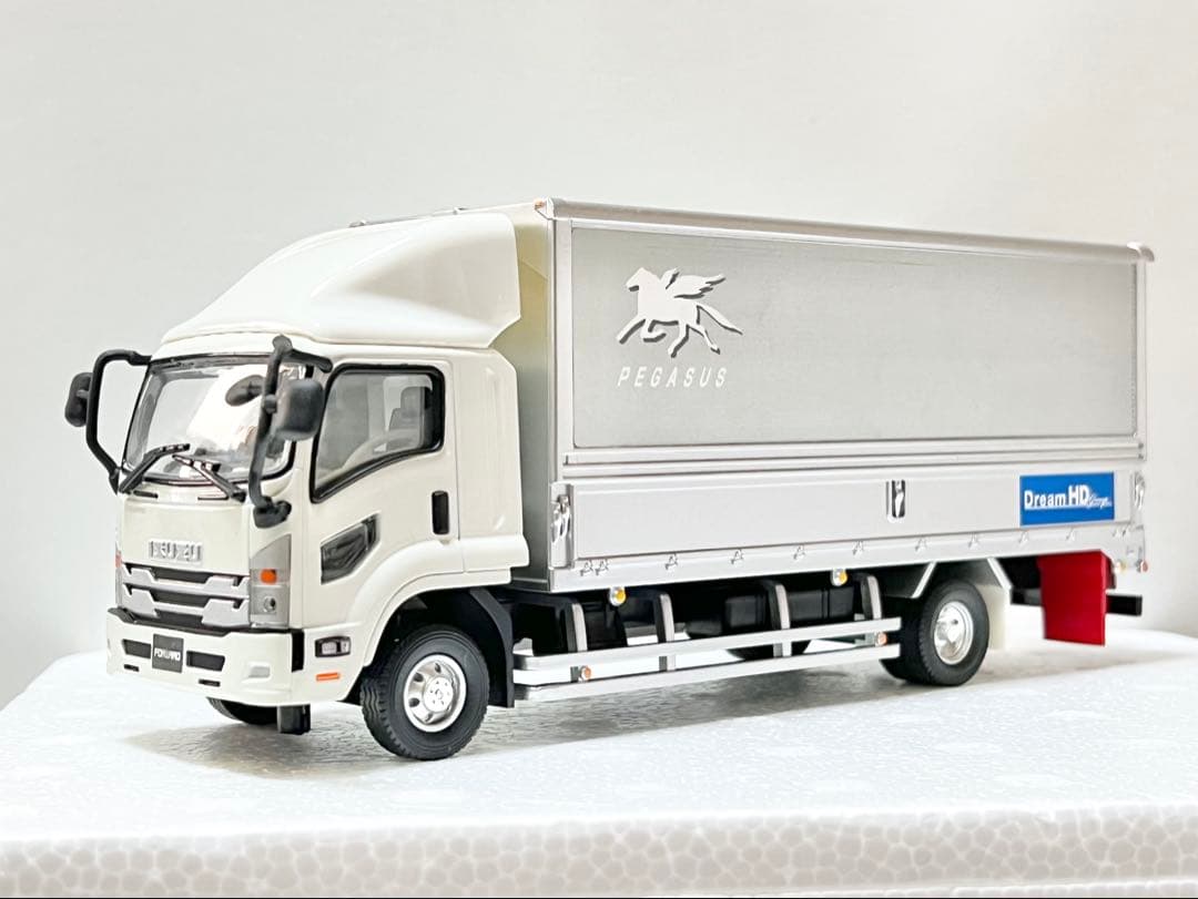 【超激レア】 いすゞ・フォワード　ペガサス　ドリームHD トラック野郎 デコトラ
