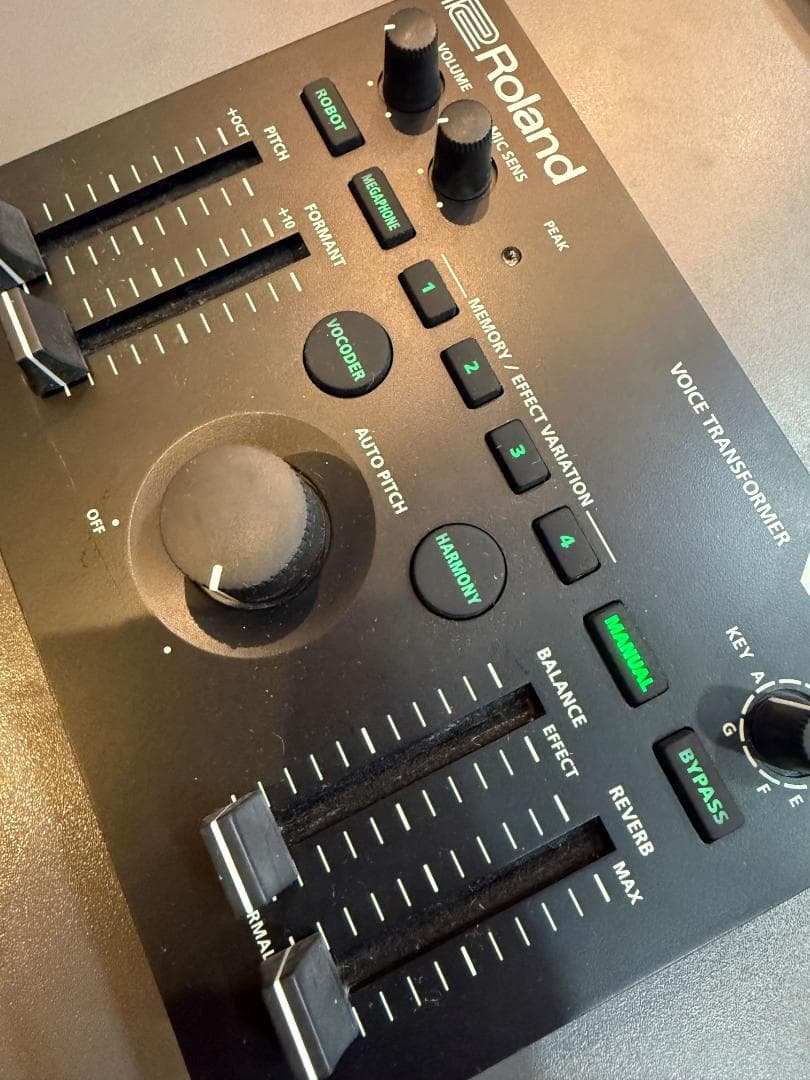 Roland ローランド VT-4 ボイストランスフォーマー 中古品