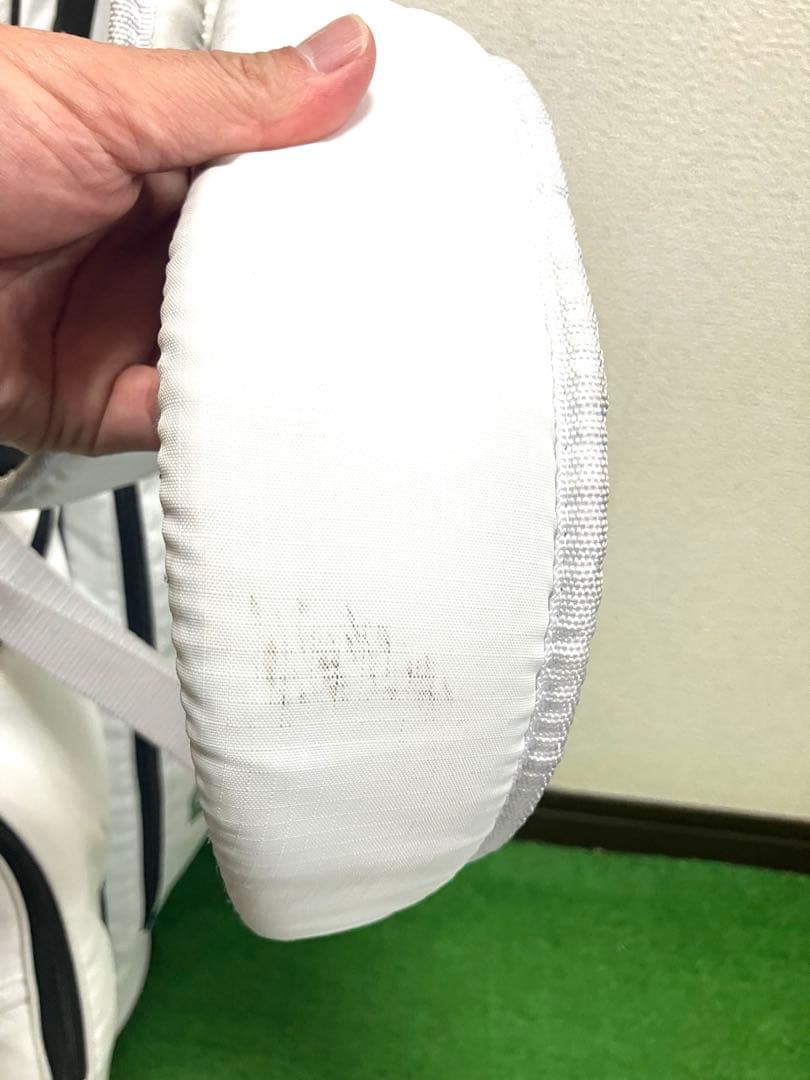 ニューバランス　スタンド式キャディバッグ　軽量