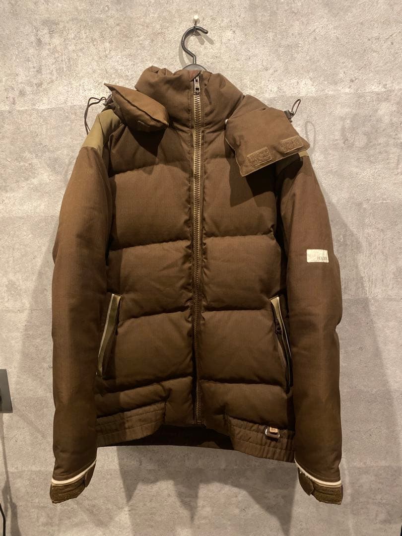 HOLDEN スノボウェア