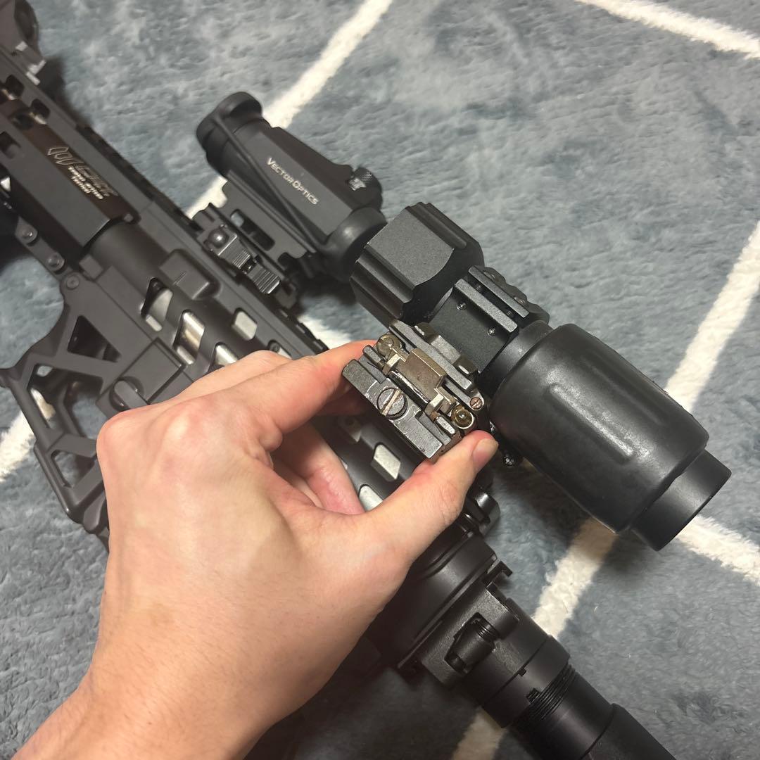 Eo-Tech 5倍ブースターQDフォールディングマウント