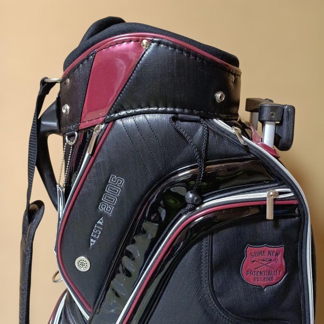 美品 TIGORA キャディバッグ キャスター付き 黒/赤フード未使用