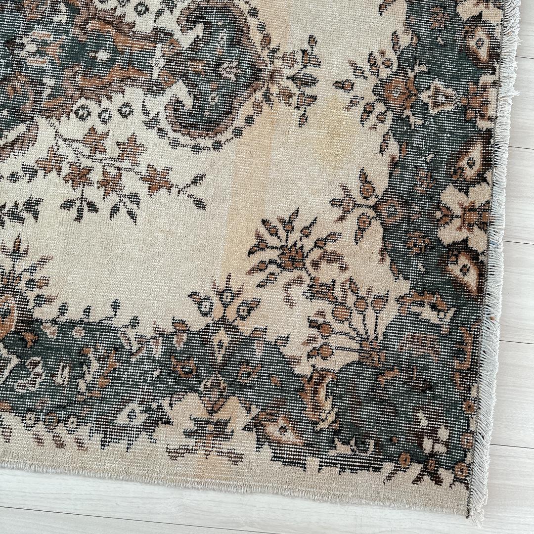 トルコ ヴィンテージラグ A101 カーキブラウン ダークグリーン メダリオン