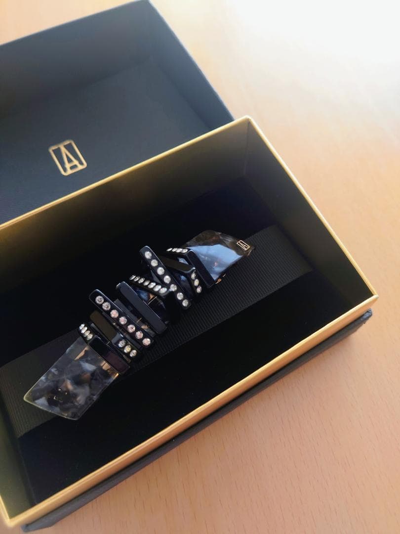 【新品】アレクサンドルドゥパリ スワロフスキーバレッタ