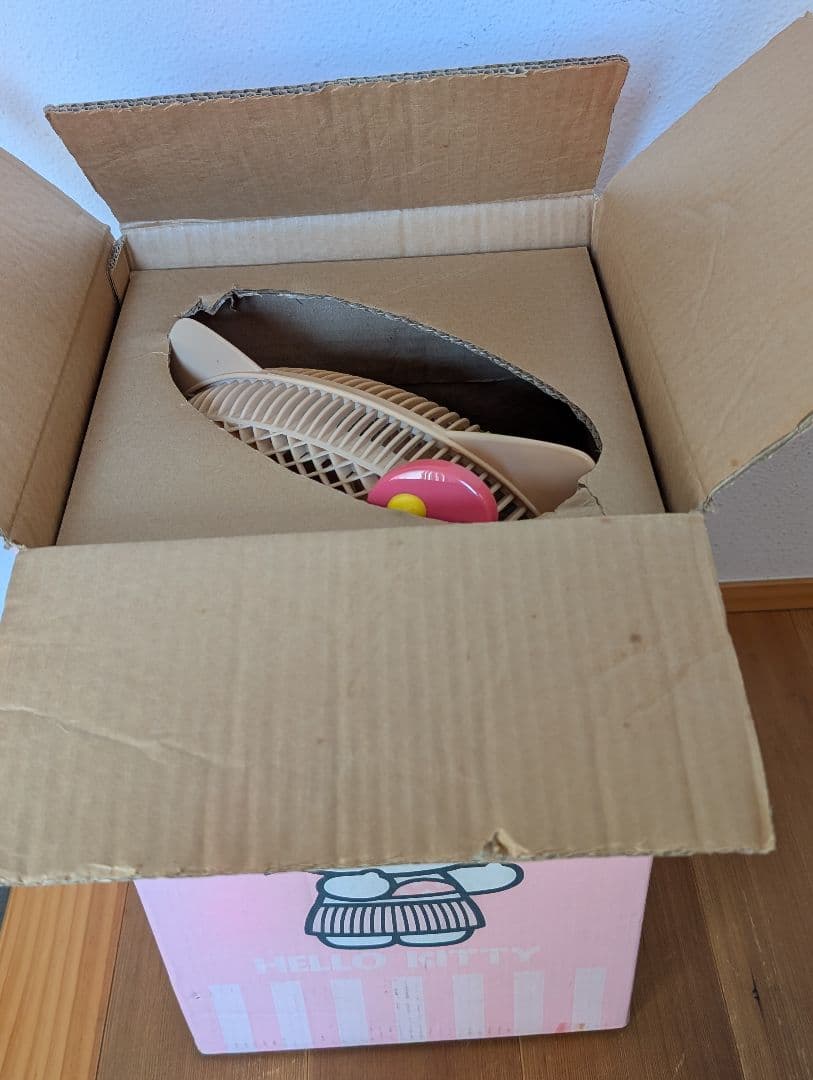 ハローキティ クリップ＆パーソナル扇風機 DPM-185KT