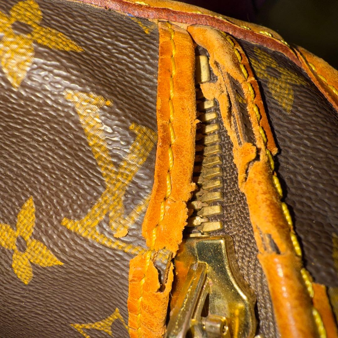 LOUIS VUITTON モノグラムキャリーバッグ