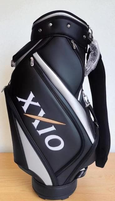 吉田幸真送料無料//展示品XXIO ゴルフバッグ 新品未使用 黒/銀