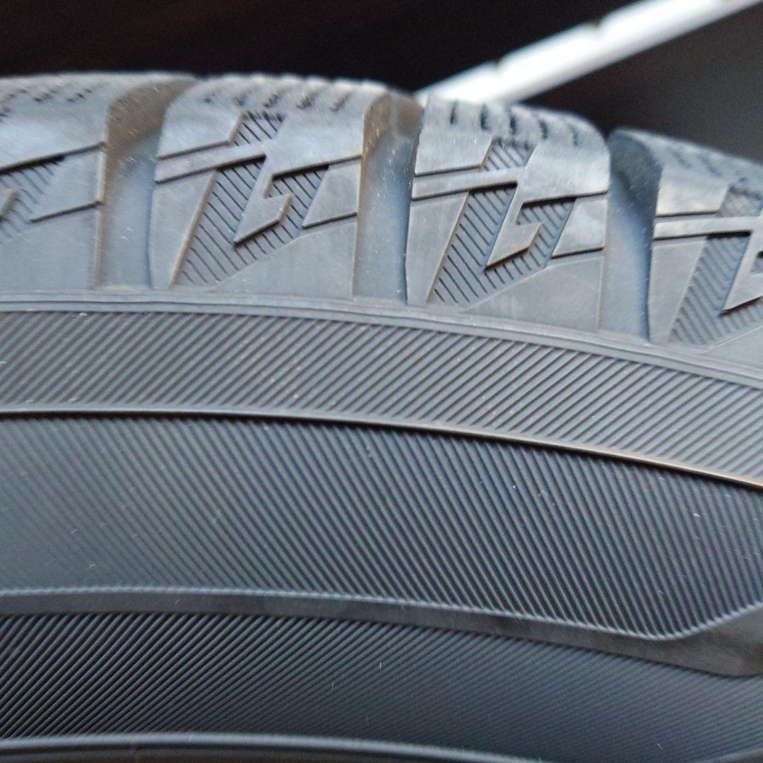 ヤリスクロス　スタッドレスタイヤセット①