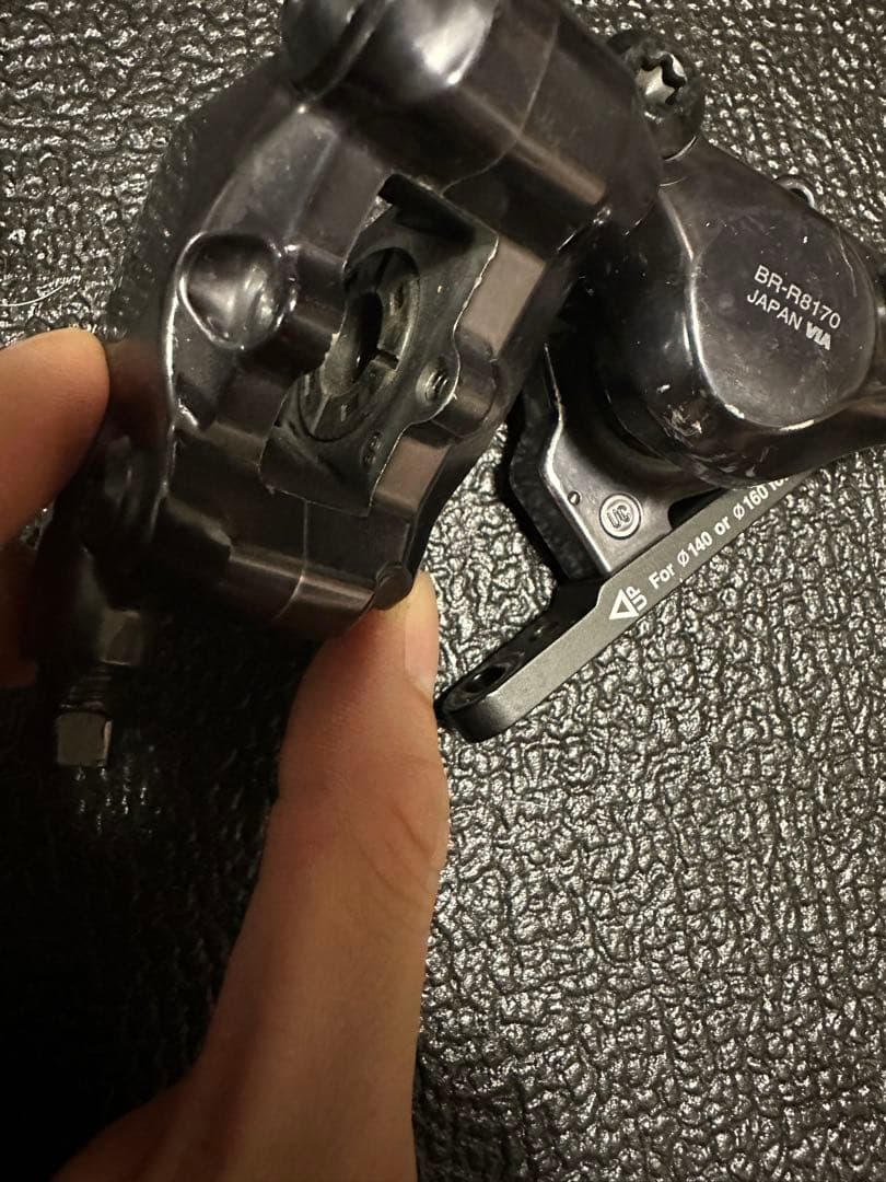 SHIMANO ULTEGRA BR-R8170 ディスクブレーキキャリパー