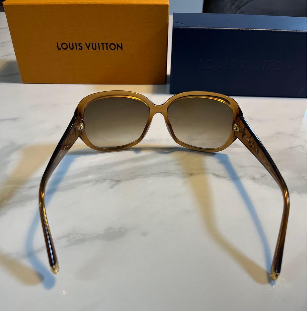 【HMMH7です】ヴィトンサングラス　正規品　取り扱い説明書あり