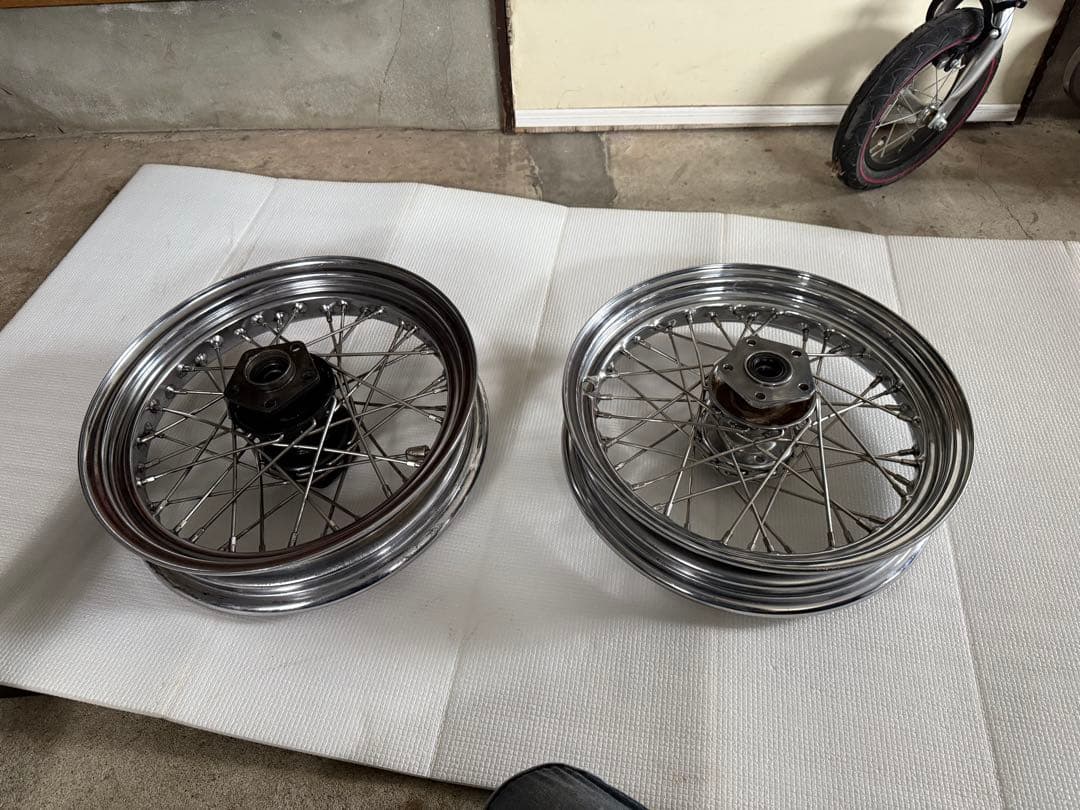 ステンレススポークホイール16インチ後輪のみ