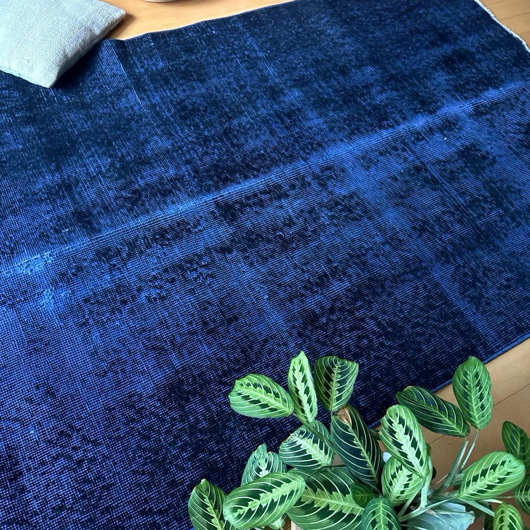 112.5×209藍色オーバーダイ　ワンカラーラグ　トルコヴィンテージラグ