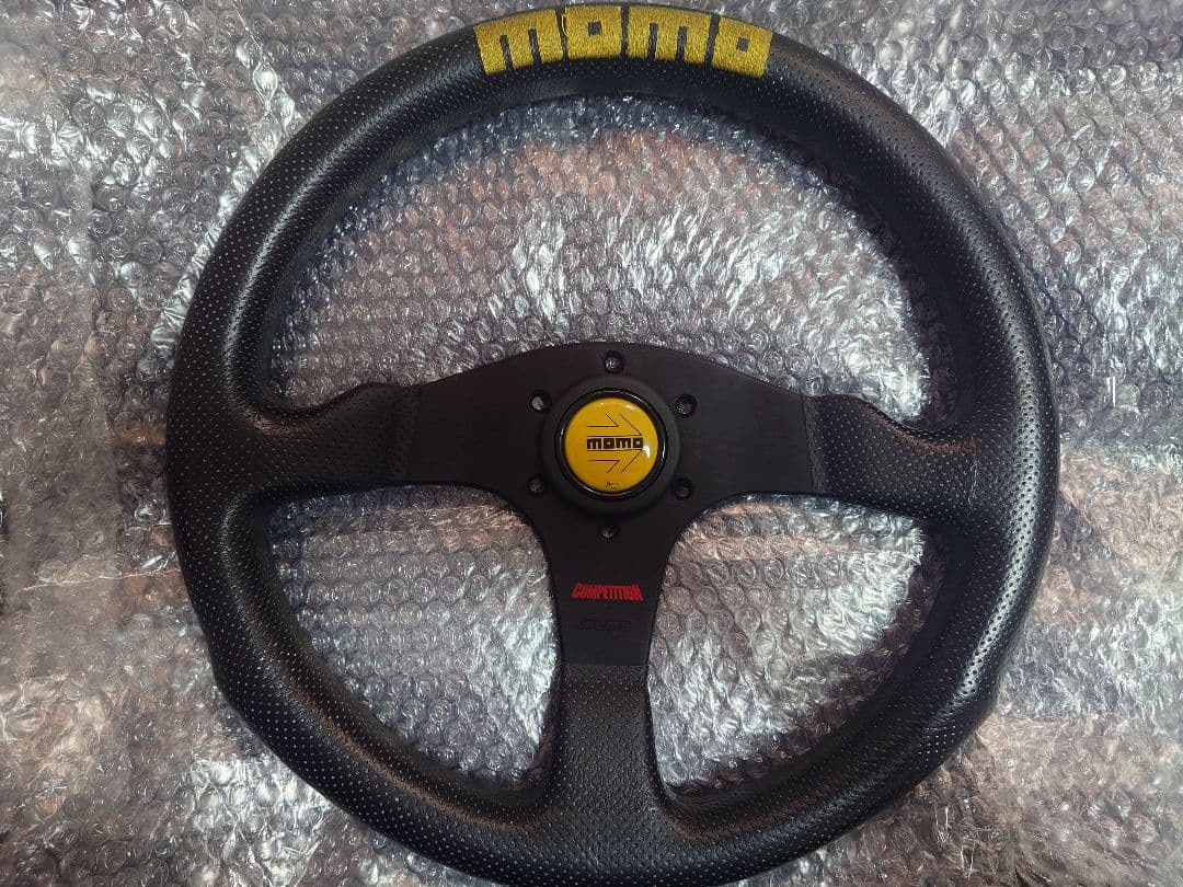 MOMO ステアリング COMPETITION正規品C-71 中古美品