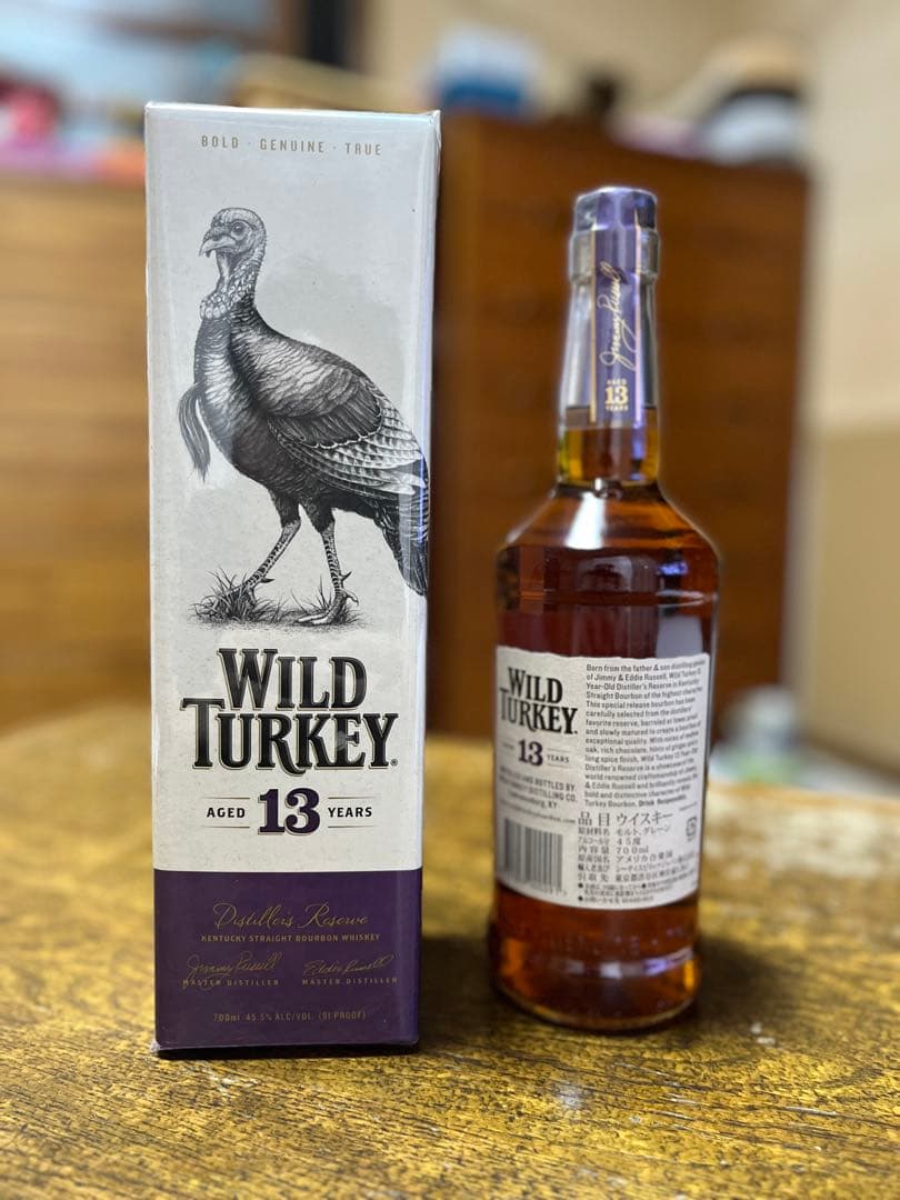 【にゃんこ】ワイルドターキー 13年 バーボンウイスキー 700ml