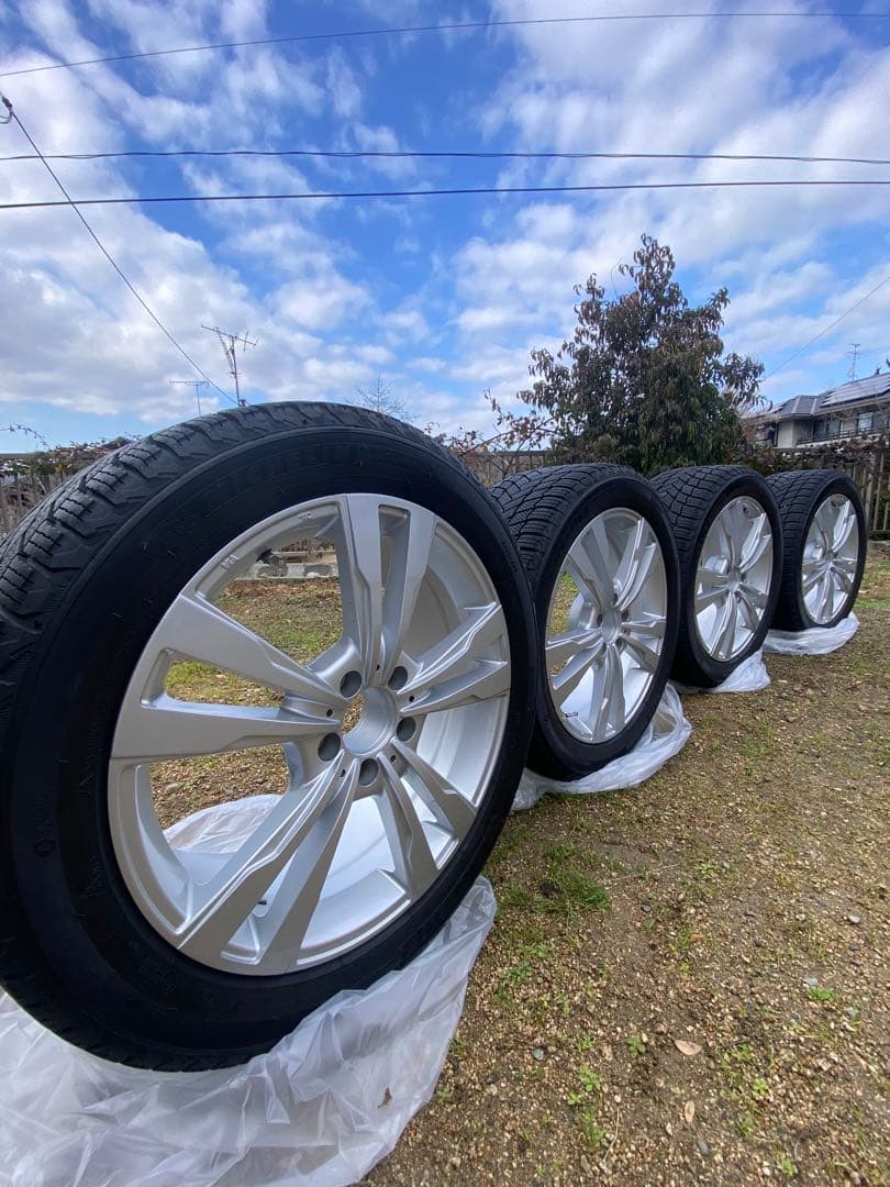 ベンツにて使用　スタッドレス18インチ