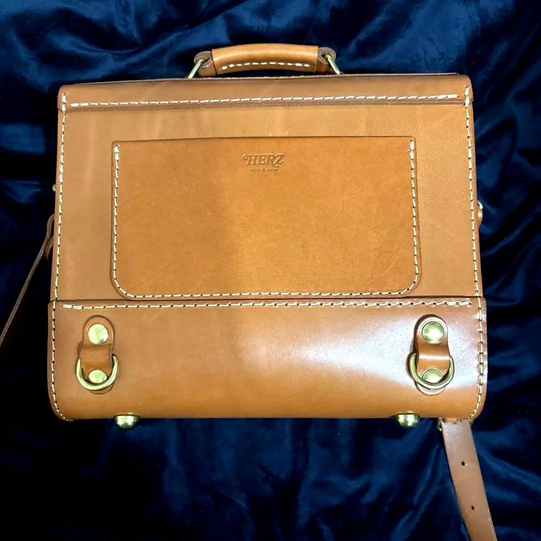 限定セール中　ヘルツ　カルテラミニ3wayバッグ
