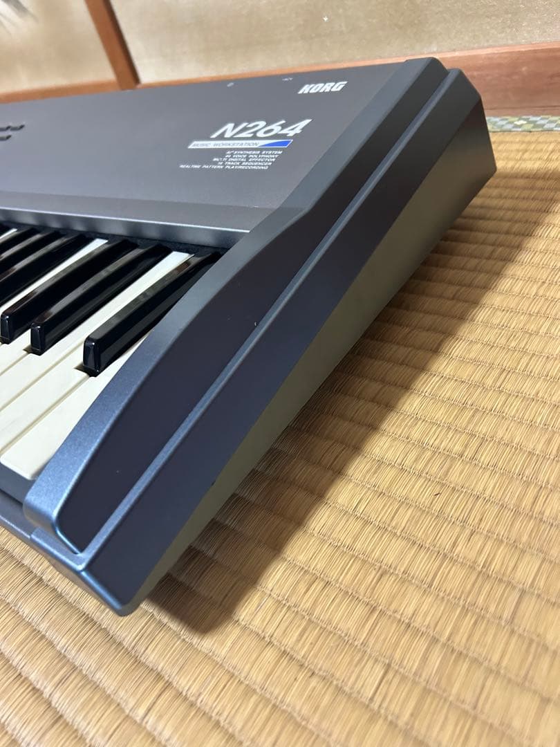 【美品】KORG コルグ N264 シンセサイザー