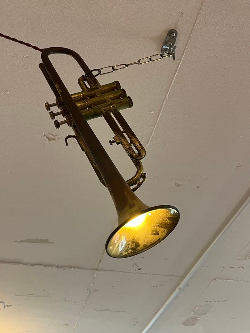 アンティーク　トランペット　ペンダントライト