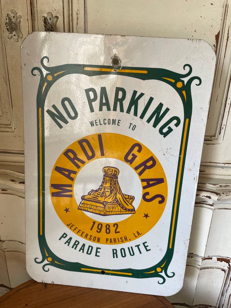 アンティーク　メタル　サイン　プレート　看板　感謝祭　NO PARKING レア