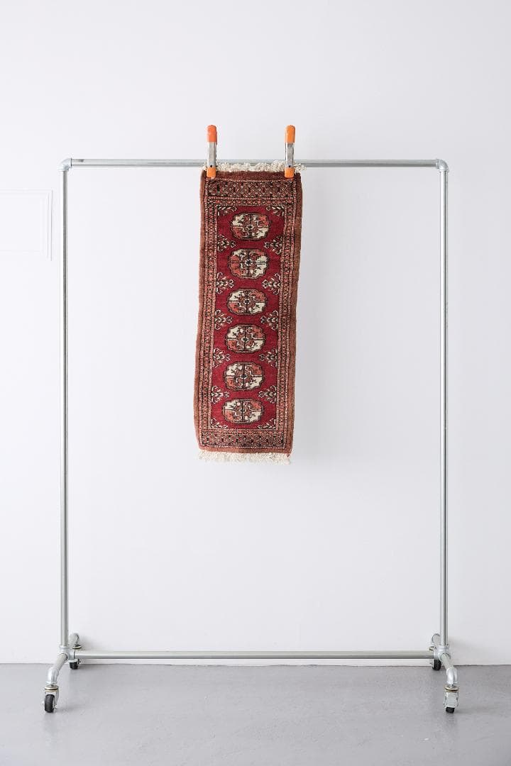 ヴィンテージラグ　トライバルラグ　パキスタン（95×33cm）赤　茶　オレンジ