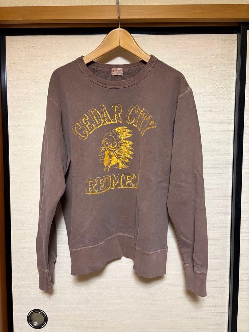 WHITES VILLE スウェット ブラウン