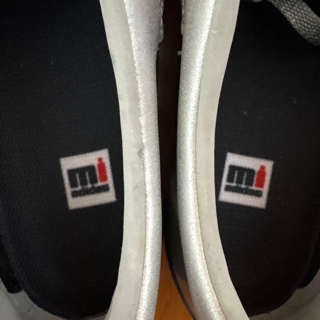 【タグ付き新品】adidas サッカースパイク　プレデター　パルス　2004