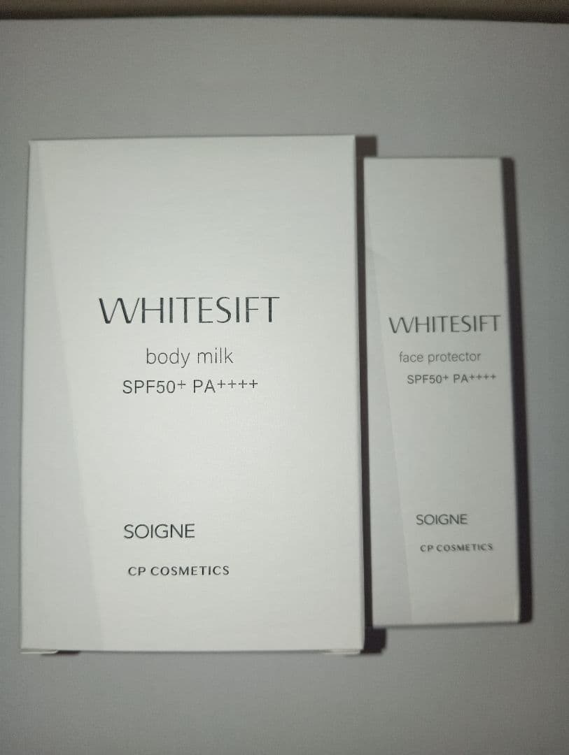 ホワイトシフト　ボディミルク、フェイスプロテクター　スティックファンデーション