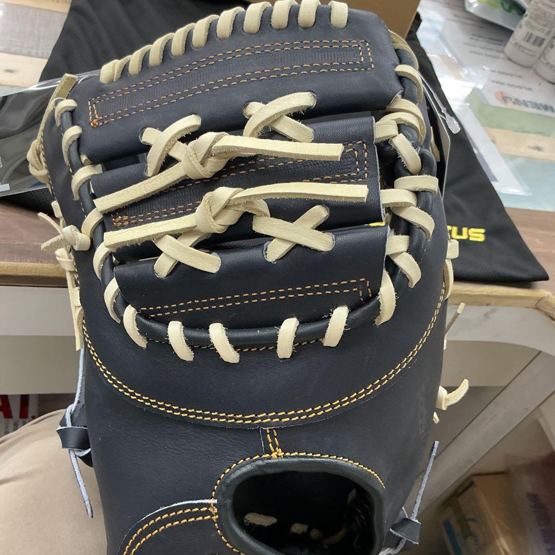 ゼットプロステイタス硬式ファーストミット左用　湯もみ型付けサービス