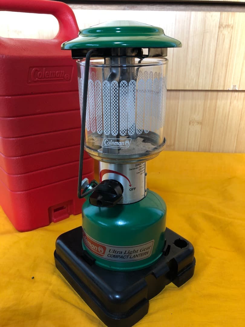 ライト・ランタン Coleman 1996 COMPACT LANTAN