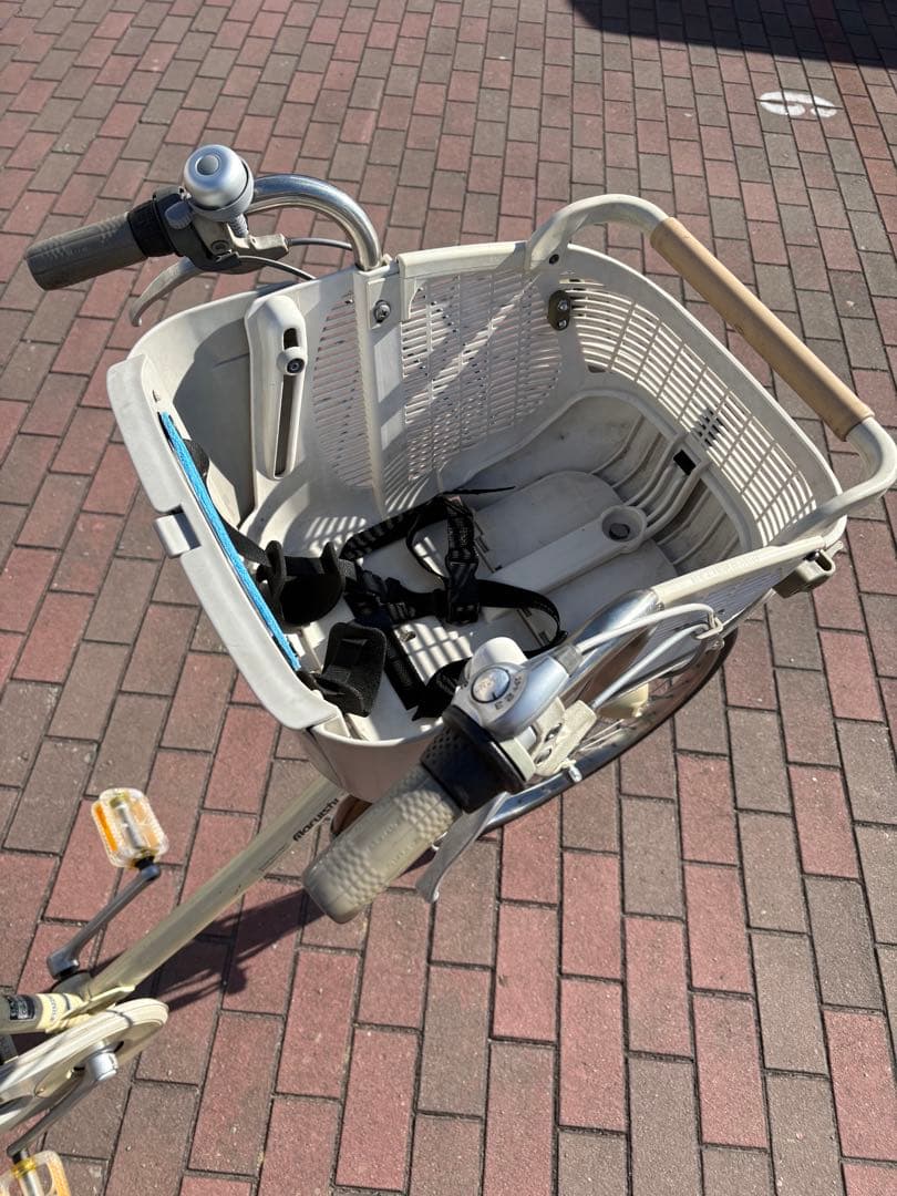 前後子供載せ3人乗りママチャリ(24〜26㌅)配達出来ます。お引き取りも可能です