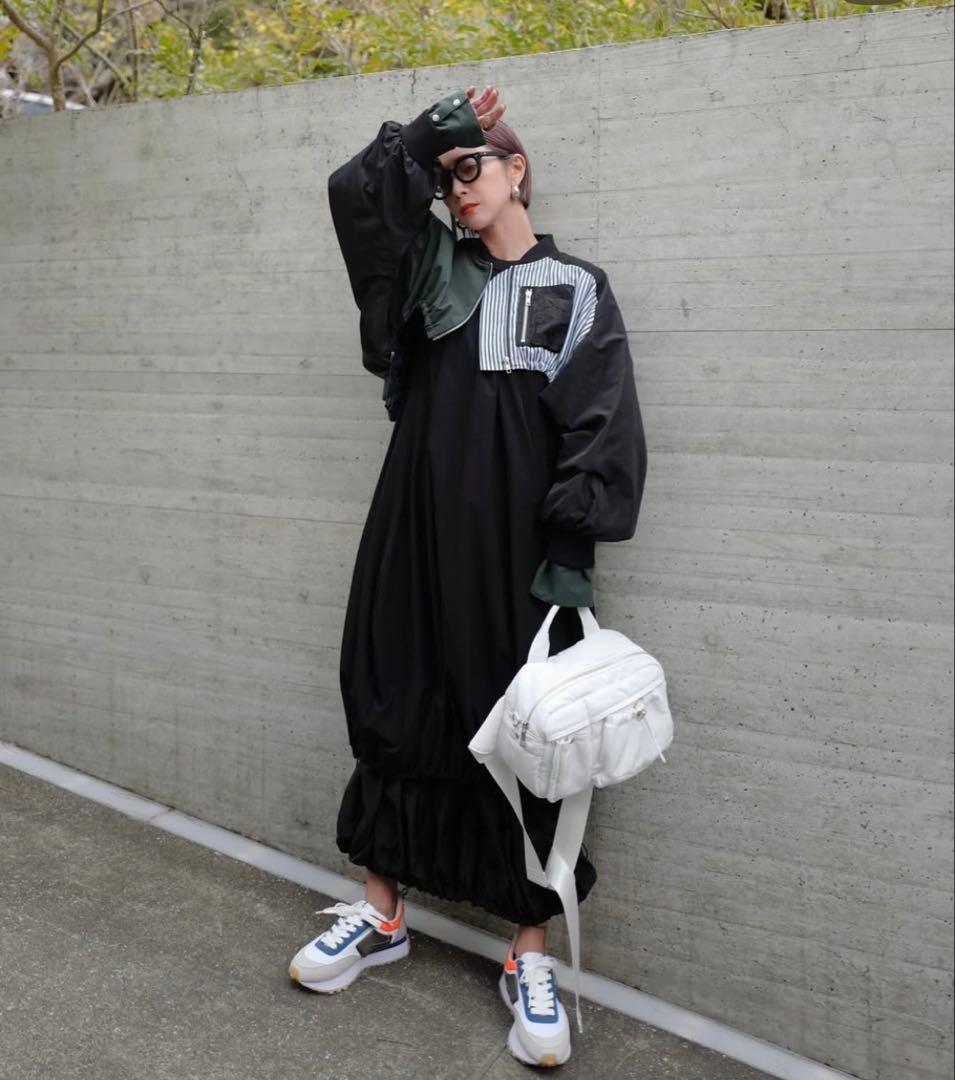 OMMO人気完売ボディバッグ⭐︎新品未使用